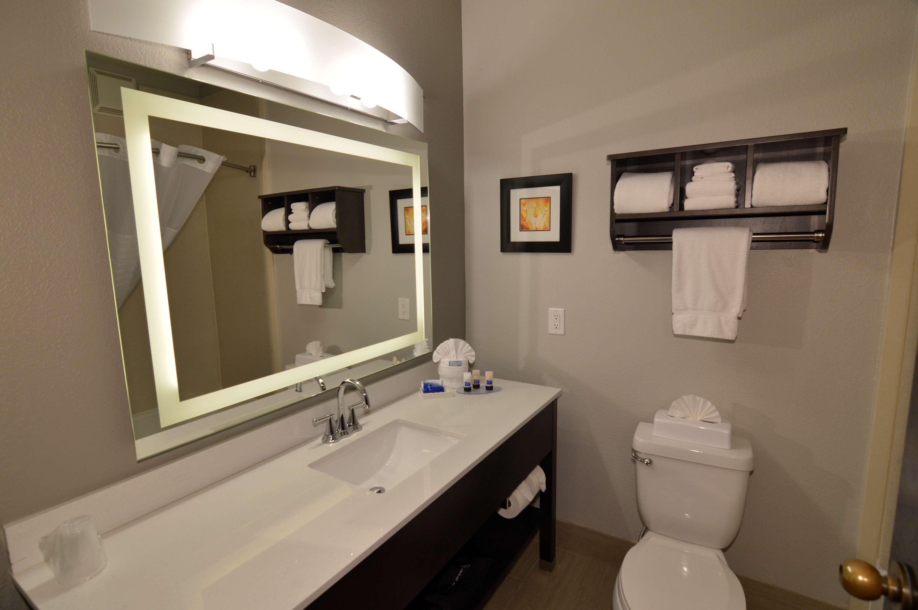 Best Western Plus Liberal Hotel & Suites Εξωτερικό φωτογραφία