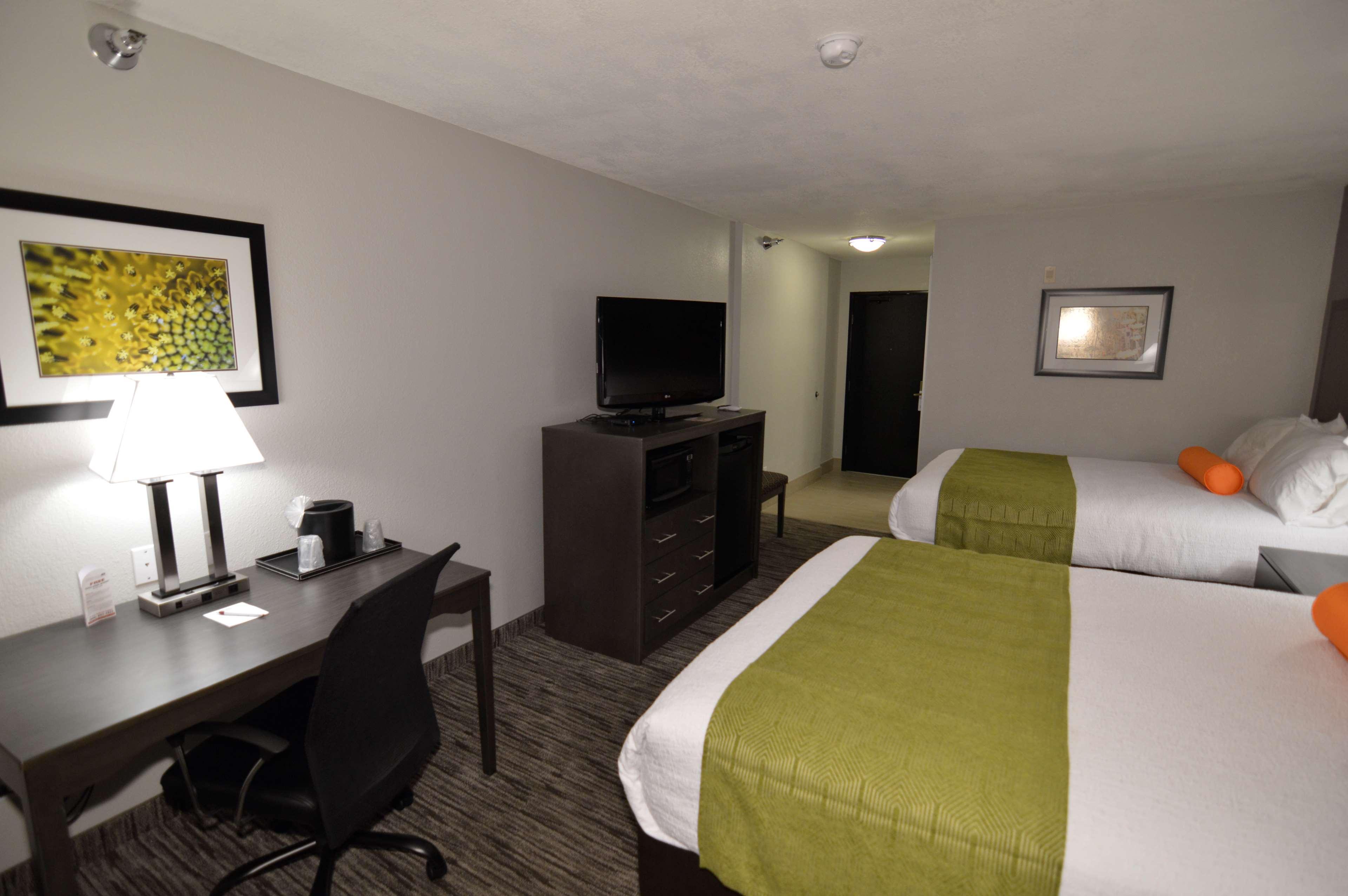 Best Western Plus Liberal Hotel & Suites Εξωτερικό φωτογραφία