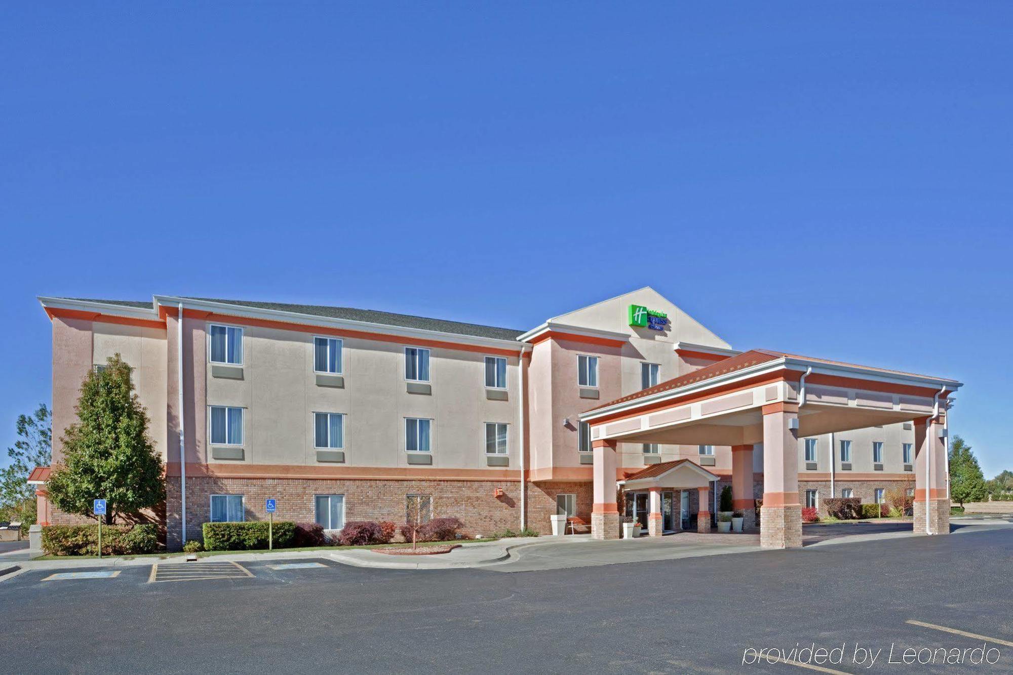Best Western Plus Liberal Hotel & Suites Εξωτερικό φωτογραφία